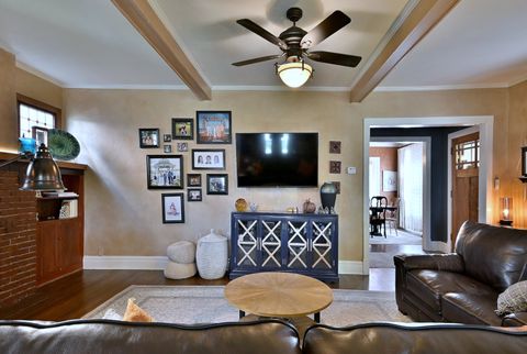 Tiny photo for 623 S Prospect Avenue, Park Ridge, IL 60068 (MLS # 12499747)