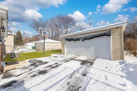 Tiny photo for 16641 Paulina Street, Markham, IL 60428 (MLS # 12628844)