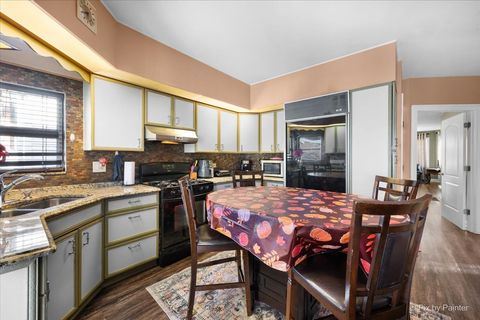 Tiny photo for 3118 N 76th Court, Elmwood Park, IL 60707 (MLS # 12520404)