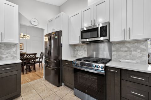 Tiny photo for 460 highland grove Drive, Buffalo Grove, IL 60089 (MLS # 12627937)