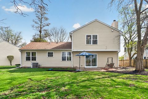 Tiny photo for 460 highland grove Drive, Buffalo Grove, IL 60089 (MLS # 12627937)