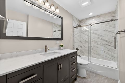 Tiny photo for 460 highland grove Drive, Buffalo Grove, IL 60089 (MLS # 12627937)