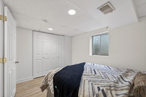 Tiny photo for 460 highland grove Drive, Buffalo Grove, IL 60089 (MLS # 12627937)