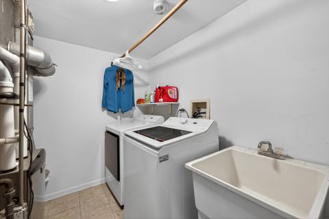 Tiny photo for 460 highland grove Drive, Buffalo Grove, IL 60089 (MLS # 12627937)