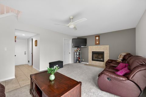 Tiny photo for 460 highland grove Drive, Buffalo Grove, IL 60089 (MLS # 12627937)
