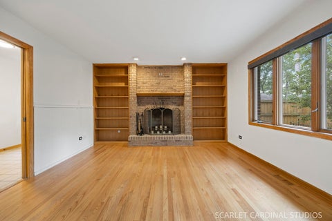 Tiny photo for 209 Glenwood Avenue, Willow Springs, IL 60480 (MLS # 12678357)