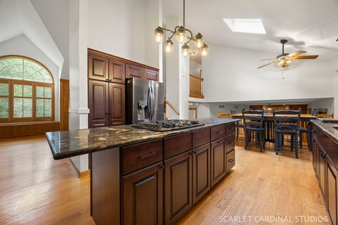 Tiny photo for 209 Glenwood Avenue, Willow Springs, IL 60480 (MLS # 12678357)