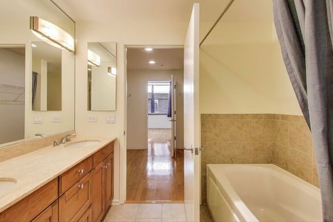 Tiny photo for 310 S Michigan Avenue #1907, Chicago, IL 60604 (MLS # 12504706)