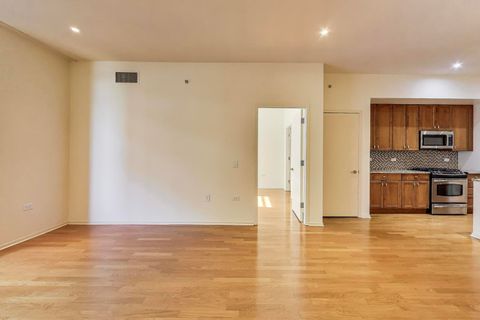 Tiny photo for 310 S Michigan Avenue #1907, Chicago, IL 60604 (MLS # 12504706)