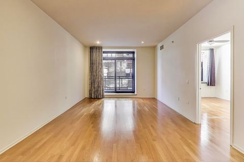 Tiny photo for 310 S Michigan Avenue #1907, Chicago, IL 60604 (MLS # 12504706)