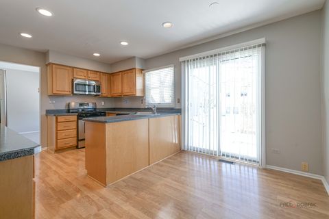 Tiny photo for 1380 Larchmont Drive, Buffalo Grove, IL 60089 (MLS # 12559365)