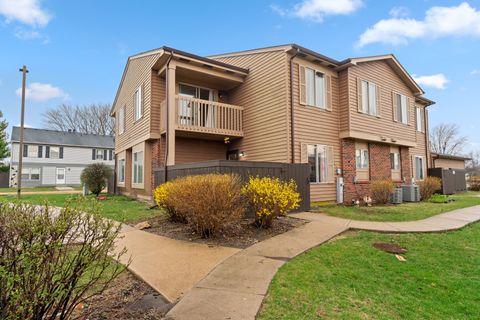 Photo of Bolingbrook, IL 60440 (MLS # 12628827)