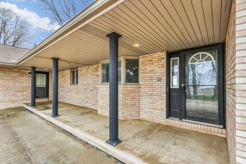 Tiny photo for 1644 County Road 200 Road, Seymour, IL 61875 (MLS # 12596994)