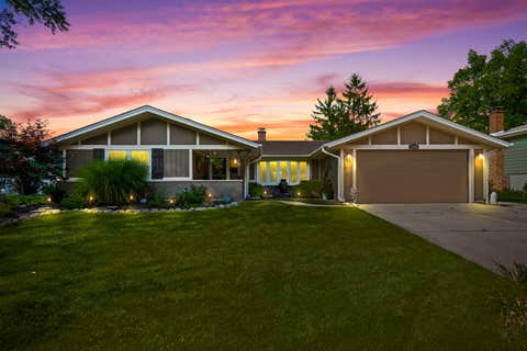 Tiny photo for 1108 Bradford Lane, Schaumburg, IL 60193 (MLS # 12740492)