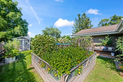 Tiny photo for 1108 Bradford Lane, Schaumburg, IL 60193 (MLS # 12740492)