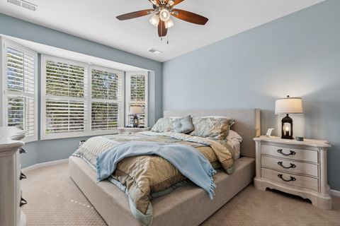 Tiny photo for 3295 Comstock Court, Mundelein, IL 60060 (MLS # 12622965)