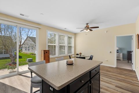 Tiny photo for 3295 Comstock Court, Mundelein, IL 60060 (MLS # 12622965)