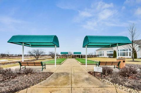 Tiny photo for 3295 Comstock Court, Mundelein, IL 60060 (MLS # 12622965)