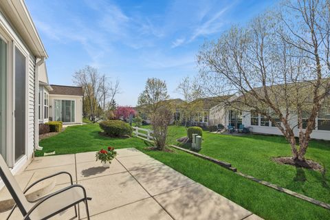 Tiny photo for 3295 Comstock Court, Mundelein, IL 60060 (MLS # 12622965)