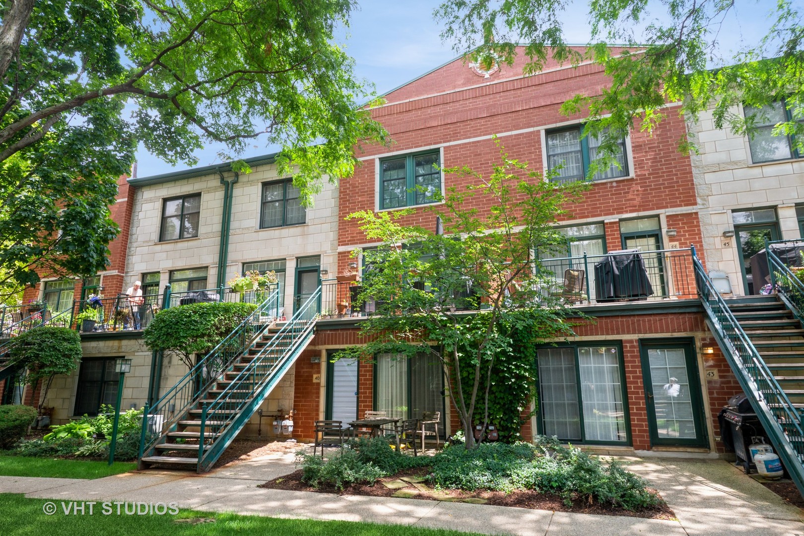 1812 S DEARBORN Street 43