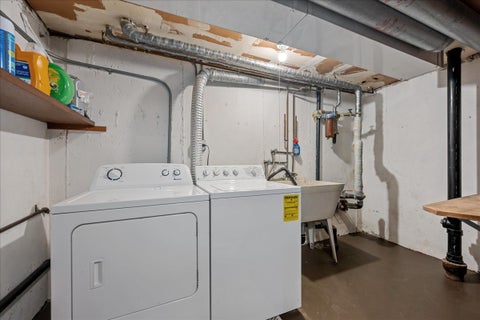 Tiny photo for 60 N Park Boulevard, Glen Ellyn, IL 60137 (MLS # 12759246)