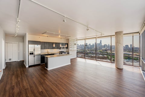 Tiny photo for 860 W Blackhawk Street #2002, Chicago, IL 60642 (MLS # 12747085)