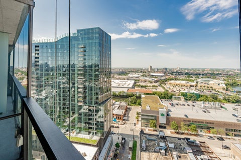 Tiny photo for 860 W Blackhawk Street #2002, Chicago, IL 60642 (MLS # 12747085)