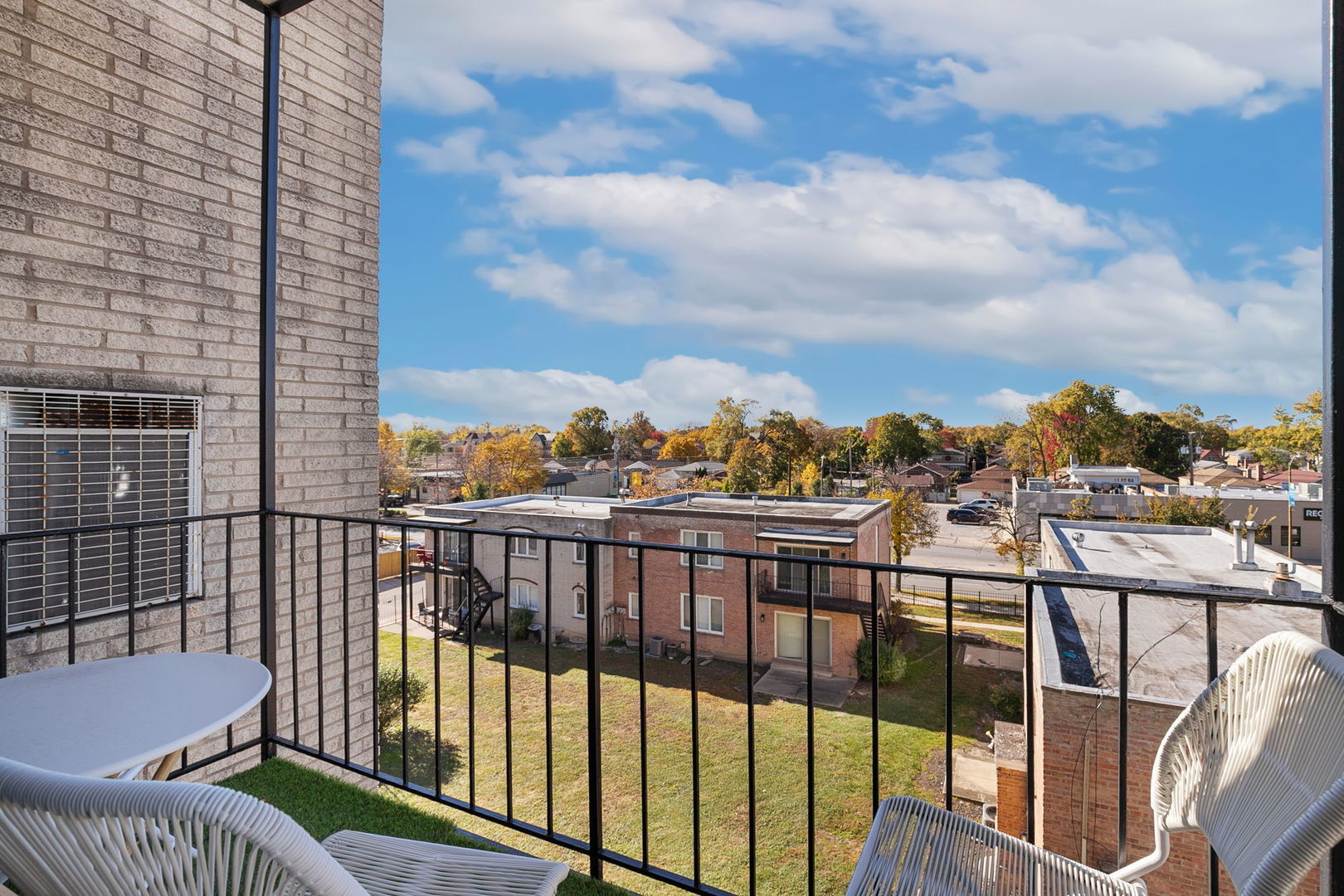 11551 S Western Avenue C4C