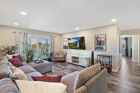 Tiny photo for 11551 S Western Avenue #C4C, Chicago, IL 60643 (MLS # 12499383)