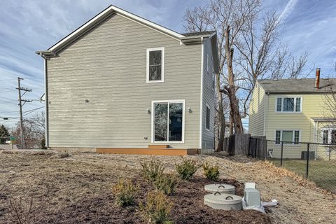 Tiny photo for 1061 Green Bay Road, Lake Bluff, IL 60044 (MLS # 12578601)