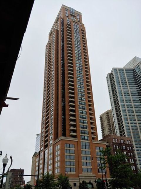 1160 S Michigan Avenue 1104 Chicago IL 60605