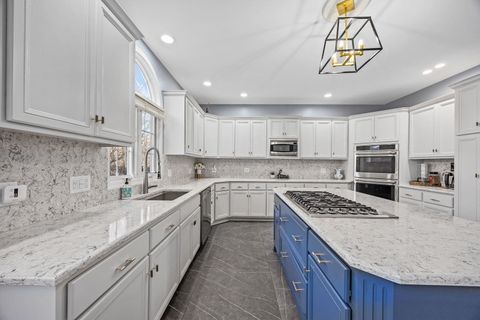 Tiny photo for 3915 Royal Portrush Drive, Naperville, IL 60564 (MLS # 12568953)