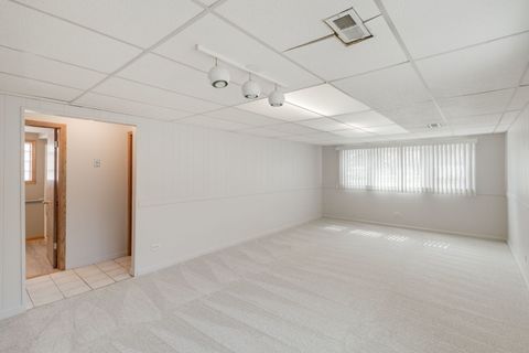 Tiny photo for 6743 W 89th Place, Oak Lawn, IL 60453 (MLS # 12604051)