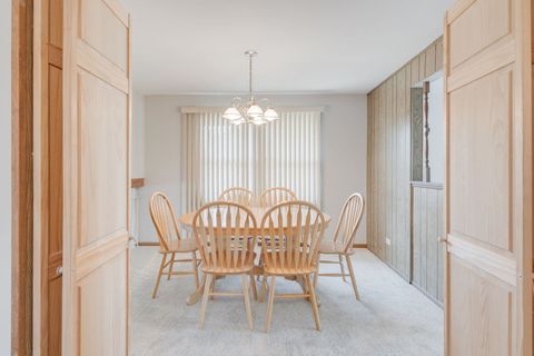 Tiny photo for 6743 W 89th Place, Oak Lawn, IL 60453 (MLS # 12604051)