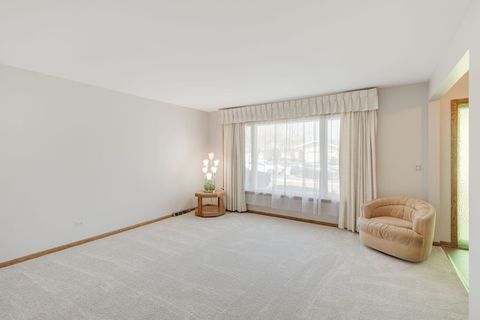 Tiny photo for 6743 W 89th Place, Oak Lawn, IL 60453 (MLS # 12604051)