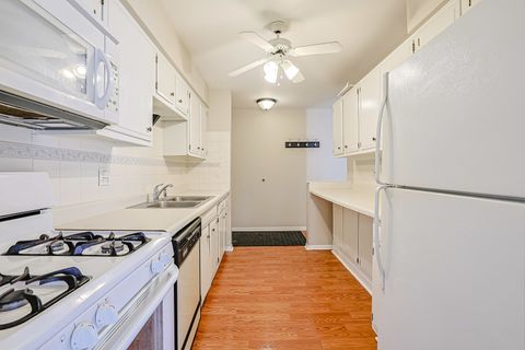 Tiny photo for 3008 Roberts Drive #5, Woodridge, IL 60517 (MLS # 12490015)