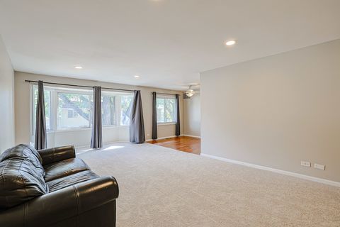 Tiny photo for 3008 Roberts Drive #5, Woodridge, IL 60517 (MLS # 12490015)
