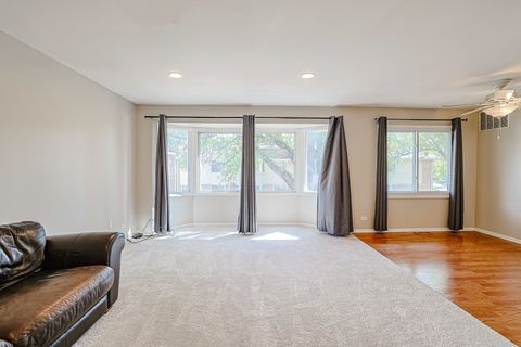 Tiny photo for 3008 Roberts Drive #5, Woodridge, IL 60517 (MLS # 12490015)