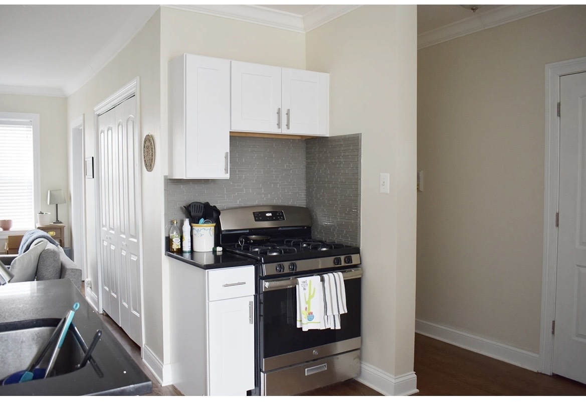 3819 N Greenview Avenue 3N