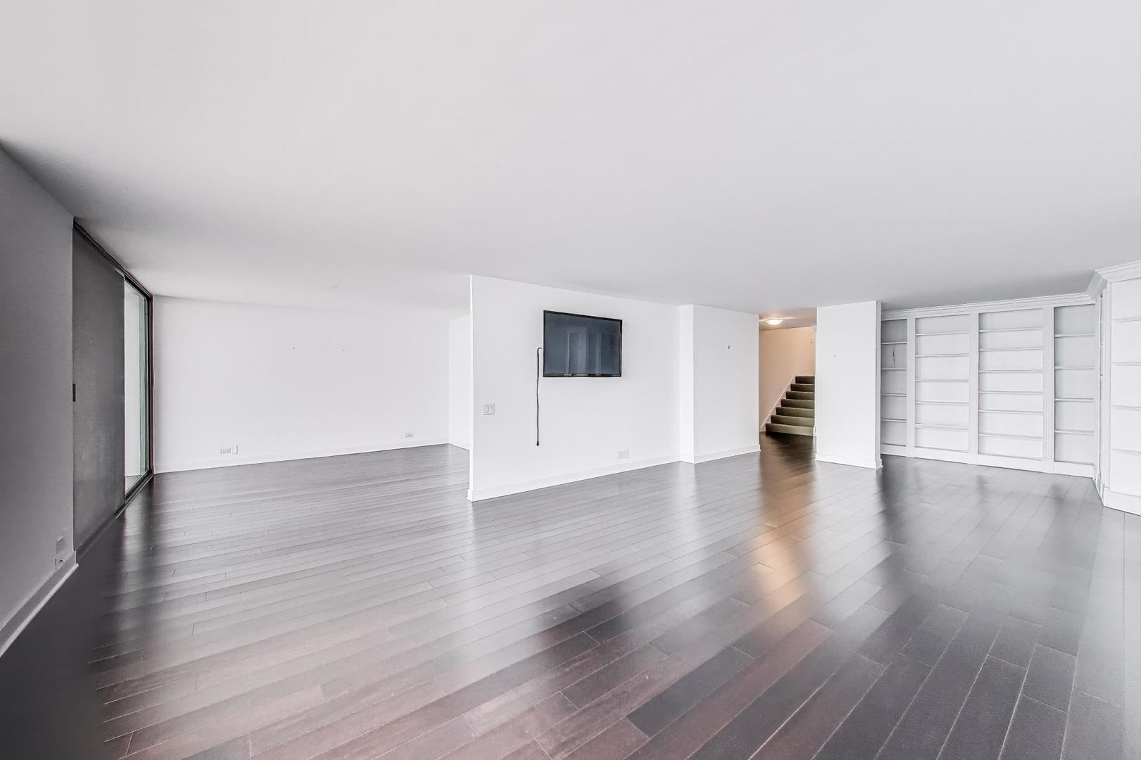 1500 Sheridan Road 1G