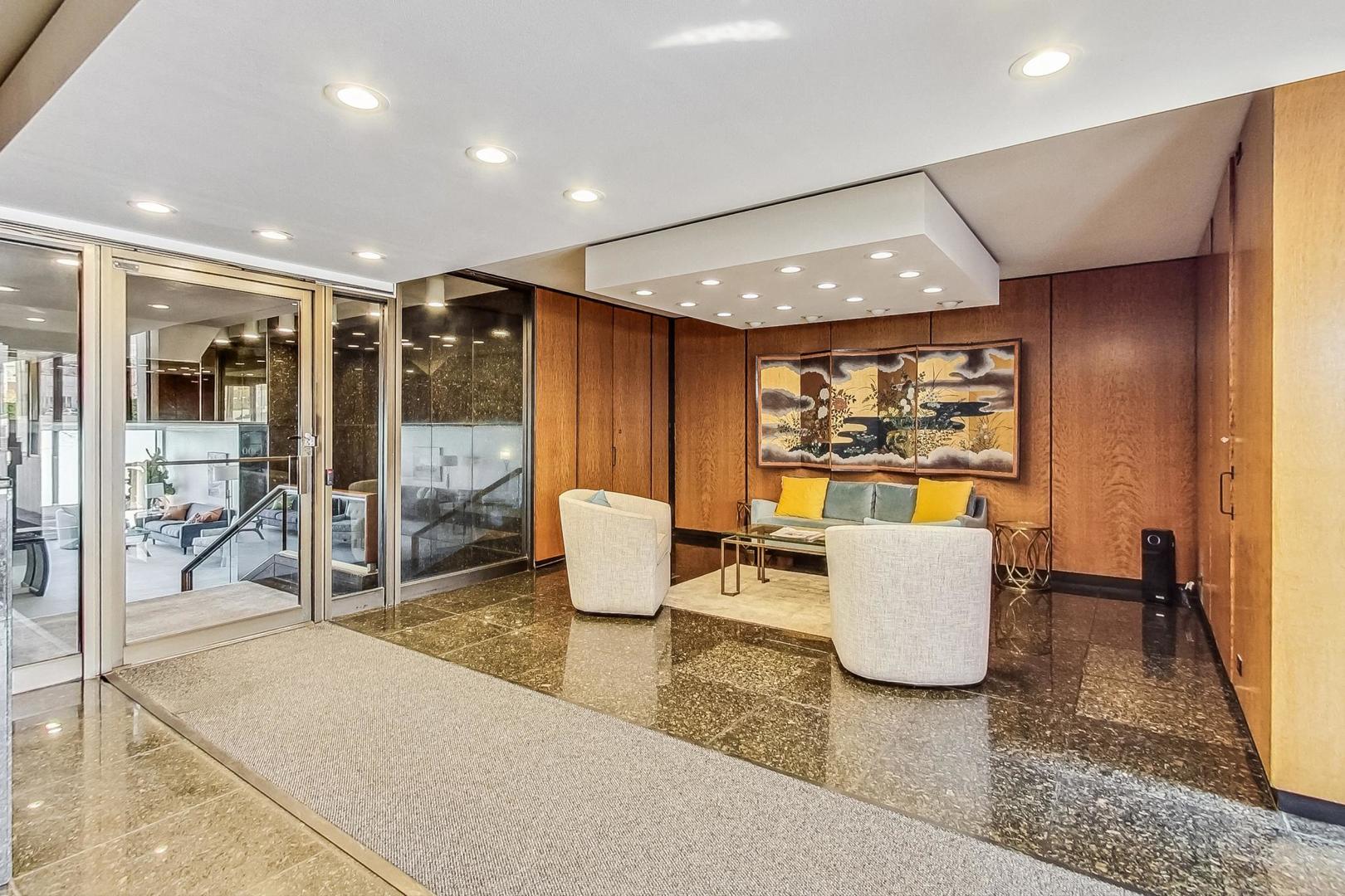 1500 Sheridan Road 1G