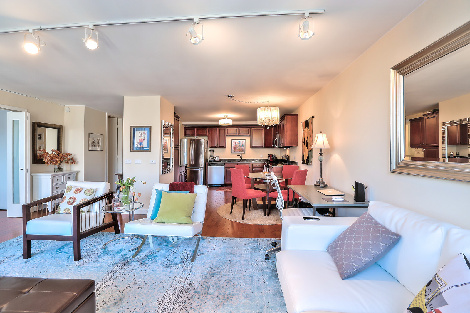 200 E Delaware Place 19B
