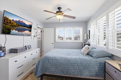 Tiny photo for 3804 N Pioneer Avenue N, Chicago, IL 60634 (MLS # 12594457)