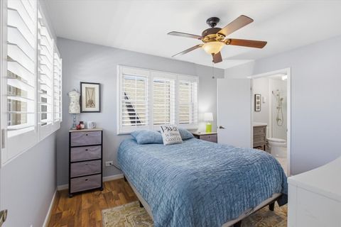 Tiny photo for 3804 N Pioneer Avenue N, Chicago, IL 60634 (MLS # 12594457)