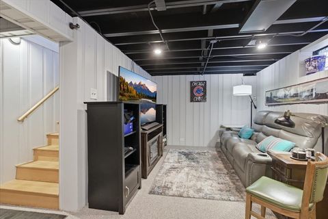 Tiny photo for 3804 N Pioneer Avenue N, Chicago, IL 60634 (MLS # 12594457)