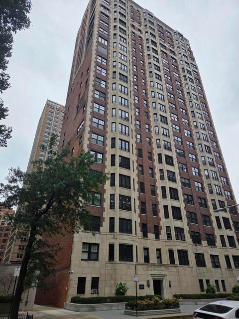 Photo of 421 W Melrose Street #5D, Chicago, IL 60657 (MLS # 12494384)