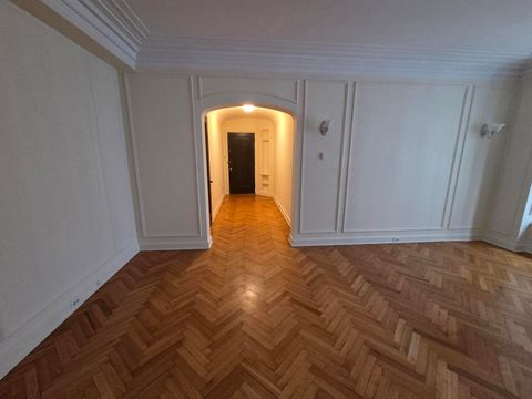 Tiny photo for 421 W Melrose Street #5D, Chicago, IL 60657 (MLS # 12494384)