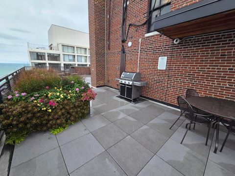 Tiny photo for 421 W Melrose Street #5D, Chicago, IL 60657 (MLS # 12494384)