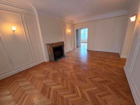 Tiny photo for 421 W Melrose Street #5D, Chicago, IL 60657 (MLS # 12494384)