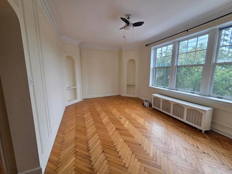 Tiny photo for 421 W Melrose Street #5D, Chicago, IL 60657 (MLS # 12494384)